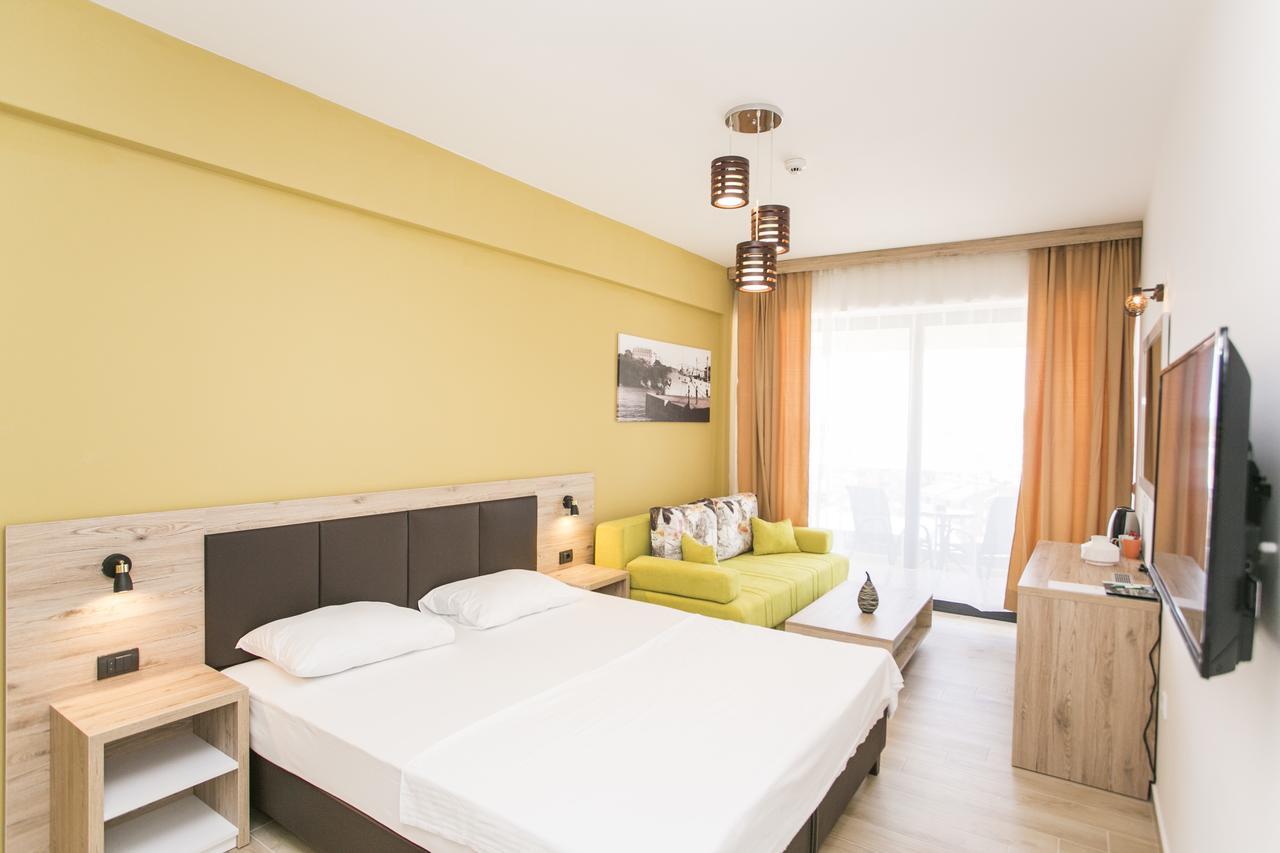 Aparthotel & Spa Kasmi Ulcinj Extérieur photo